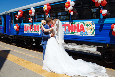 Свадебный фотограф Лиски